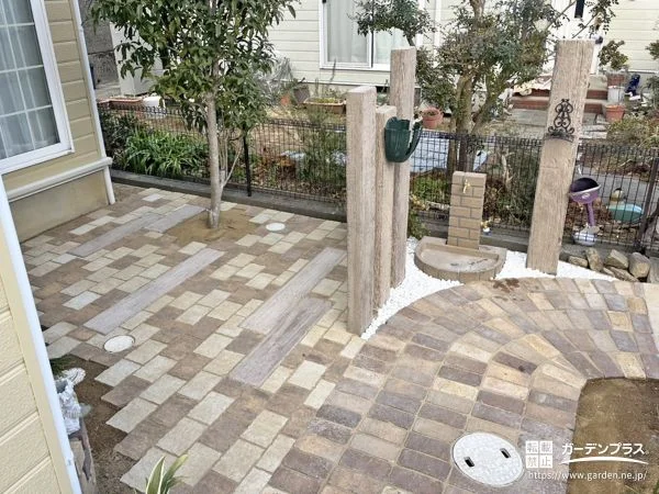 落ち着いた調和の中に個性が光るレンガ使い