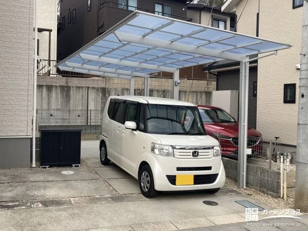 片側支柱カーポートの設置で毎日のお出かけをスムーズにする工事