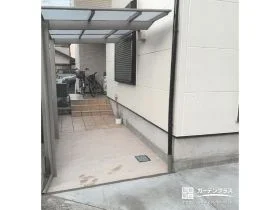 毎日の出入りも快適になるサイクルポート[施工後]