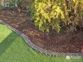 ピンコロ石で囲んだ植栽スペース