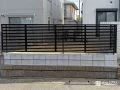 スリット入りで風通しの良い目隠しフェンス