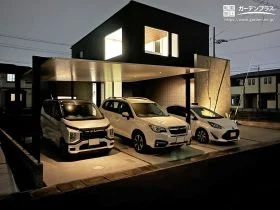 夜の美しさも楽しめる、スタイリッシュな駐車スペース[施工後]