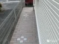 犬走りもインターロッキングで舗装