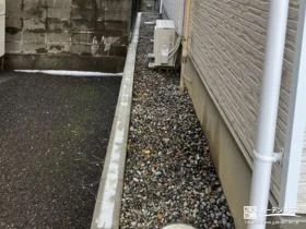 犬走りへの雑草対策[施工後]