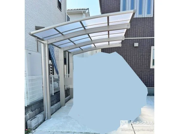 サイクルポートとしてもお使いいただけるカーポートの設置工事