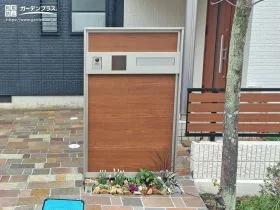 存在感のあるウォールタイプの機能門柱[施工後]