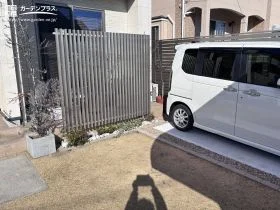 日々の家事やひと息つきたい時間にも活躍するもう1つのお庭[施工後]