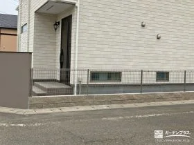 解放感のあるメッシュフェンスを敷地境界に施工[施工後]