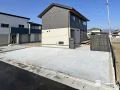 複数台の駐車にも対応できるゆとりある駐車スペース