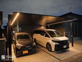 【オプション】やさしい光でお出迎えするカーポート[施工後]