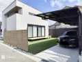 お庭の広さを重視する縦列配置の駐車スペース