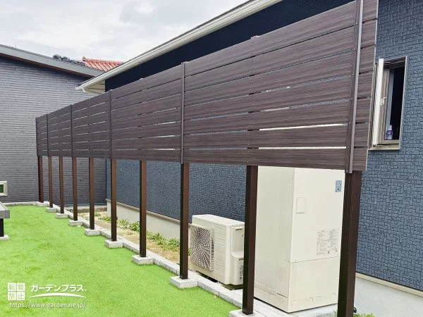 コストを抑えた設置にも最適。セミオーダーの目隠しフェンス