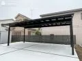ゆとりある3台用カーポートとガレージの設置工事