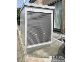 大切な持ち物とバイクをしっかり守ってくれる安心の物置設置工事