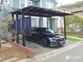 人工芝でナチュラルに彩った玄関周りとカーポートの設置工事