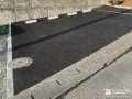 アスファルトと人工芝でメリハリをつけた実用的な外構工事