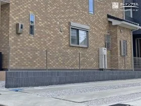住まいをしっかり囲む、安心の境界フェンス[施工後]
