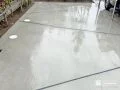斜め目地で魅せる！表情豊かなコンクリート仕上げ