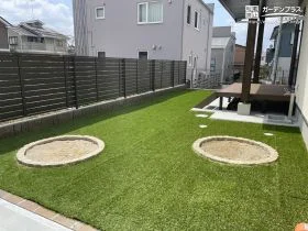 季節の草花や小さな果樹を植えられるサークル花壇[施工後]