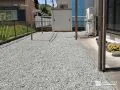 芝敷きだったお庭に砂利と防草シートで雑草対策を施した工事