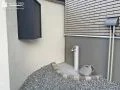門柱とマッチするナチュラルな水受け