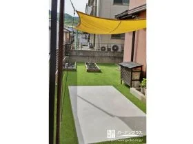 シェードを付け日除けができるリラックス空間[施工後]