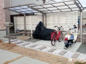 屋根付きで安心して快適にお使いいただける駐輪スペース工事