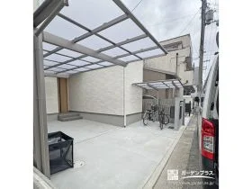 カーポートとサイクルポートで悪天候時の外出を快適にした工事