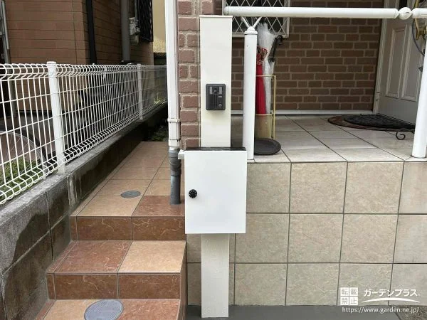 デザイン性の高さと使いやすさを両立させた仕上がりの玄関前工事