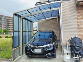 日差しと視線をしっかりカットするカーポート工事