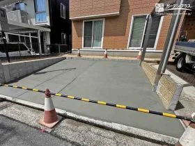 見た目もすっきりと美しい2台分の駐車スペース増設工事