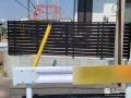 お住まいの外まわりを快適に整える目隠しフェンスと犬走りの工事