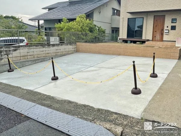 雑草に悩まされていたお庭を駐車スペースにリフォームした工事
