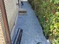 いつでも清潔に保てる犬走り