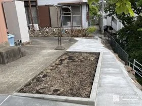 草刈りの手間を減らし楽しみも残した植栽スペースのあるお庭工事