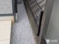 犬走りの雑草対策