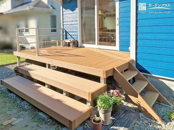 お手入れのしやすいウッドデッキへのリフォーム工事