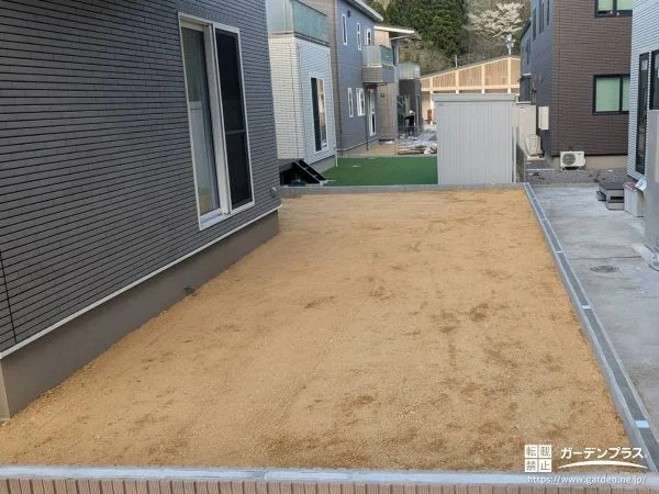 日々の管理が楽になるよう整地し明るい印象に整えたお庭工事