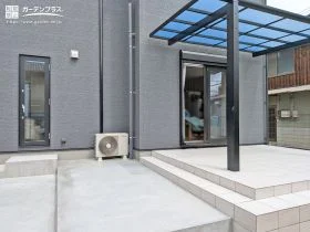 テラスまわりの段差を解消し使い勝手を高める外構工事
