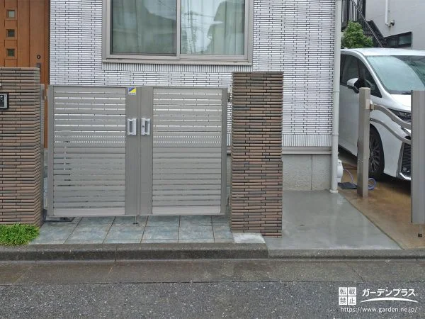 No.25969 駐車スペースへの動線をスムーズにする門塀のリフォーム工事[施工後]