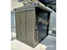 家の中だけでなく、外まわりまで自分らしく表現する物置[施工後]