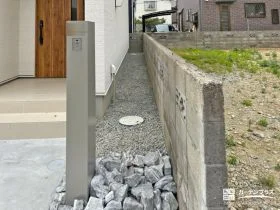 宅配ボックス付きで便利な機能門柱[施工後]