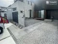 奥行きを活かし、素材選びにこだわったモダンな新築外構