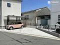 変形地をスマートに活かす！余白まで美しい駐車スペース