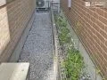 風通しや排水性にも優れた砂利の雑草対策