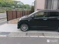 お住まい周りに安心感をプラスする木目調フェンスの設置工事