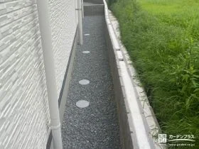 犬走りの雑草対策[施工後]