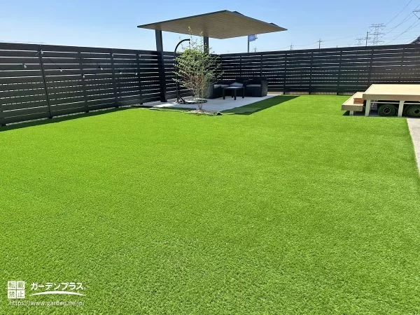 ペットも大満足。国産人工芝でつくる安心快適なドッグラン