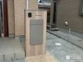 ナチュラルな印象にまとめた優しい表情の機能門柱