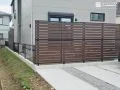 必要な場所だけ、しっかり目隠し。コストも見た目もスマートに